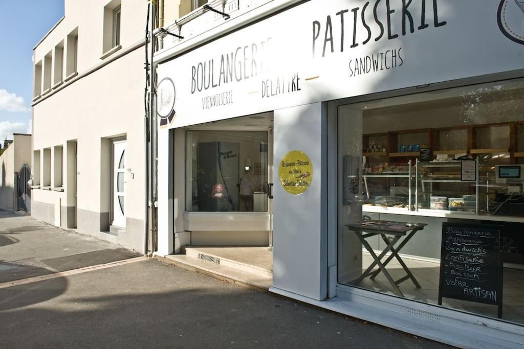 Gite 65 M2 200 M Gare T-G-V 400 M Centre-Ville Grand Parking 250 Places Gratuit Face Au Logement アラス エクステリア 写真